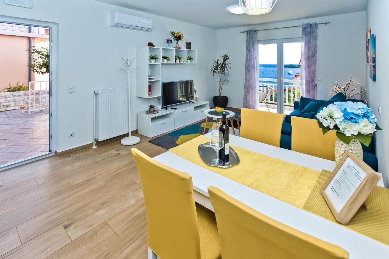 Apartments Anita Hvar Town Exterior photo