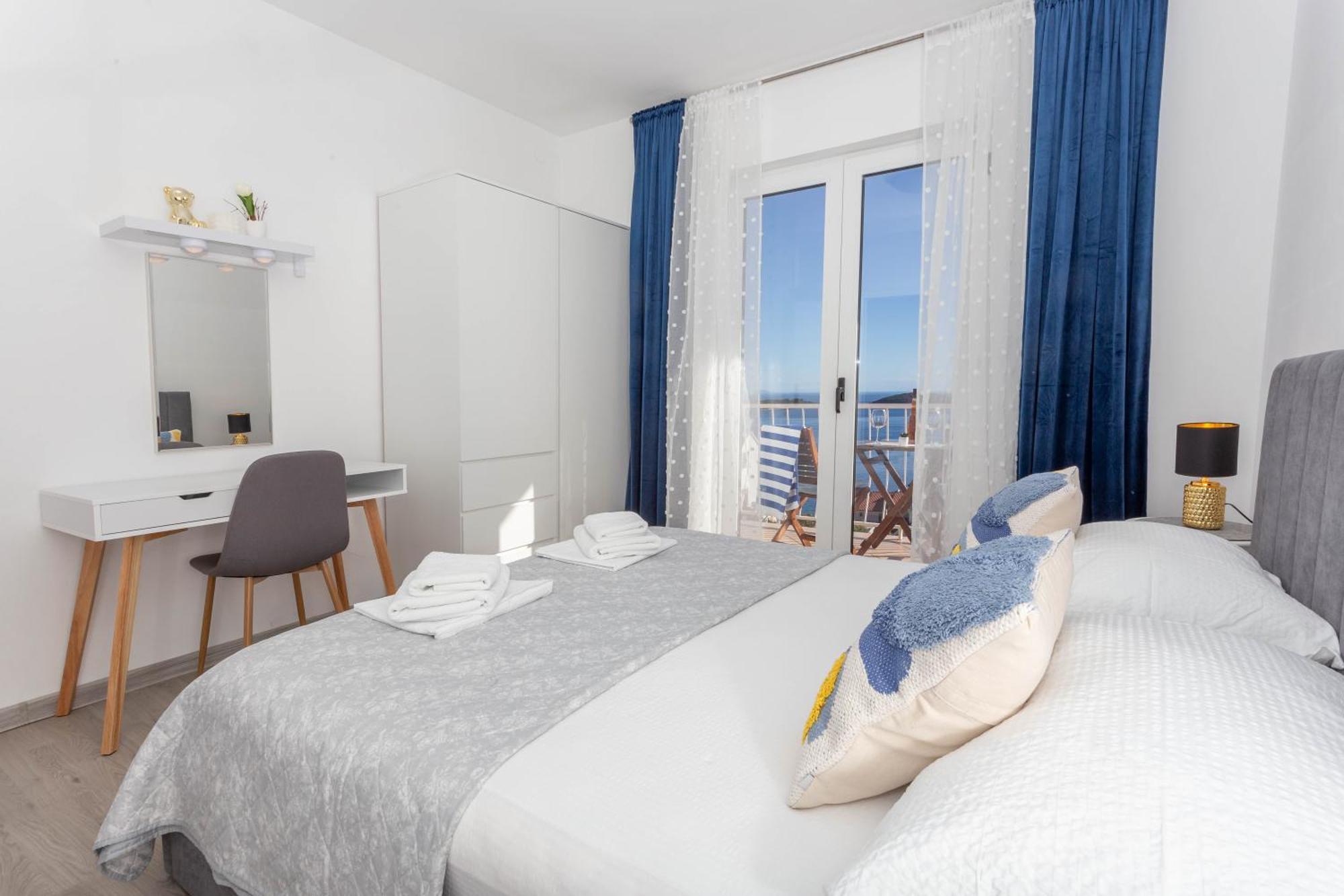 Apartments Anita Hvar Town Exterior photo