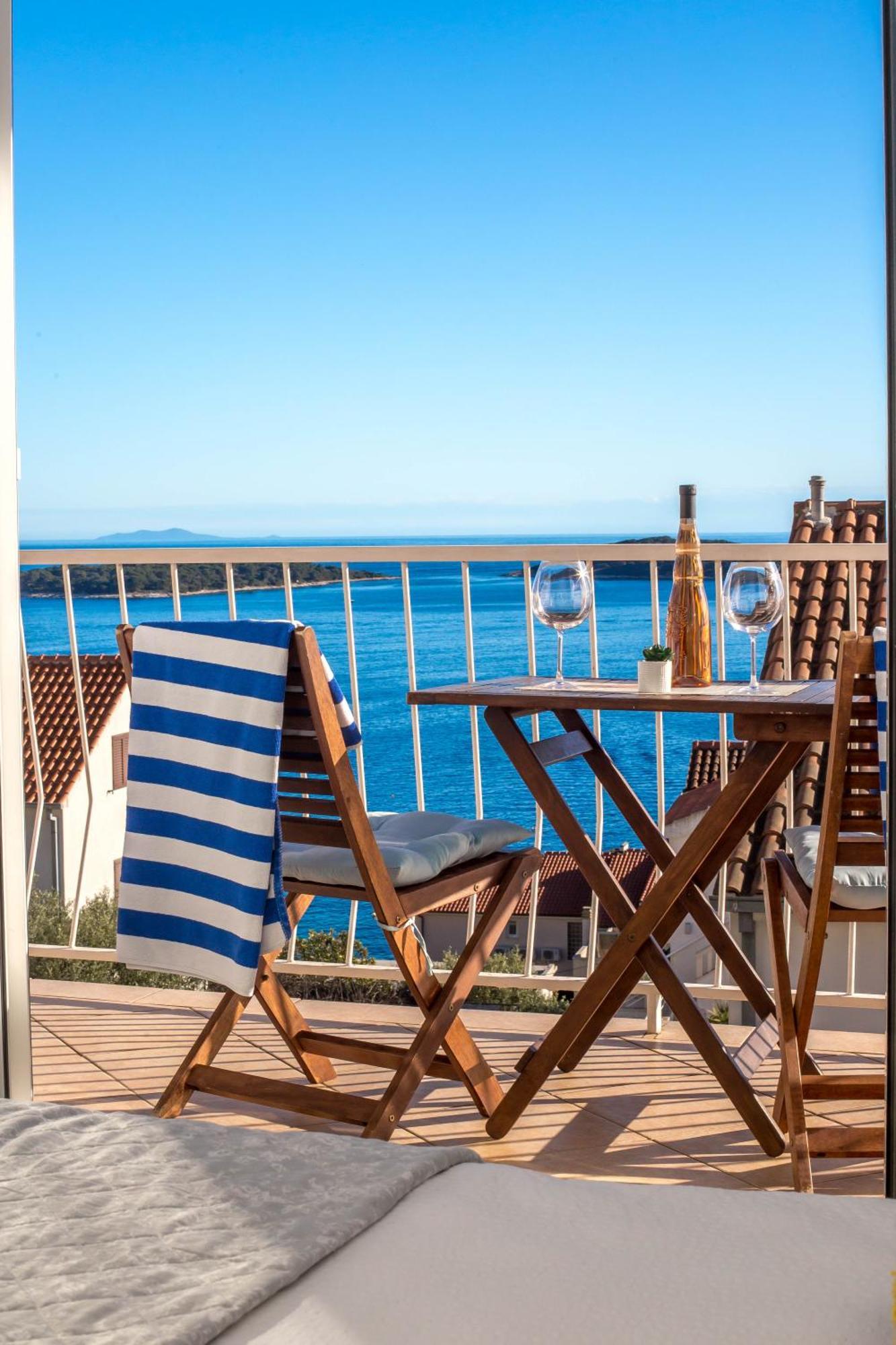 Apartments Anita Hvar Town Exterior photo