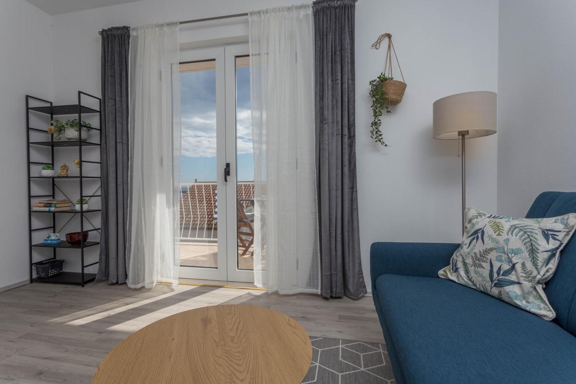 Apartments Anita Hvar Town Exterior photo