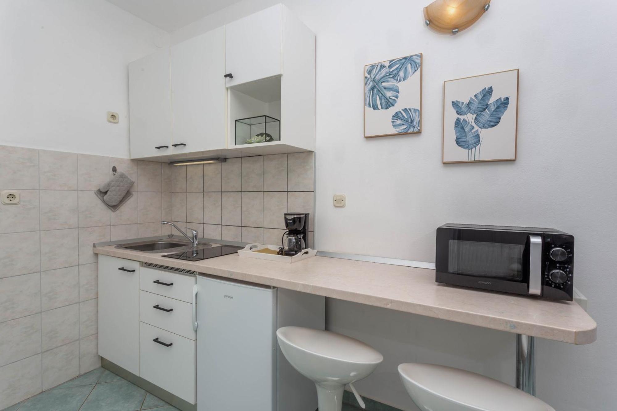 Apartments Anita Hvar Town Exterior photo