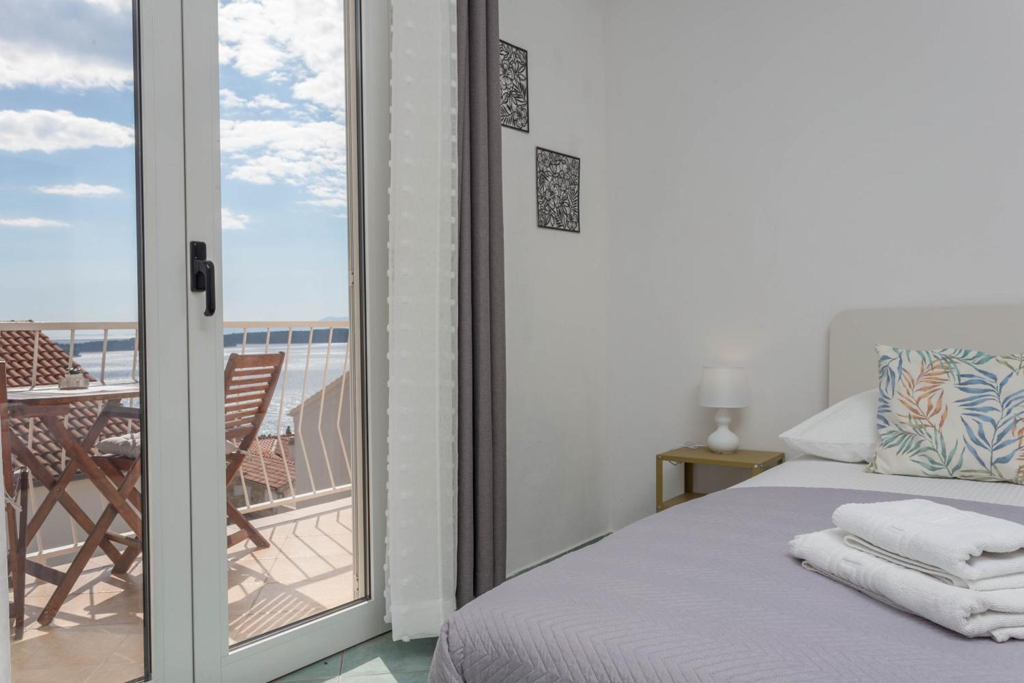 Apartments Anita Hvar Town Exterior photo